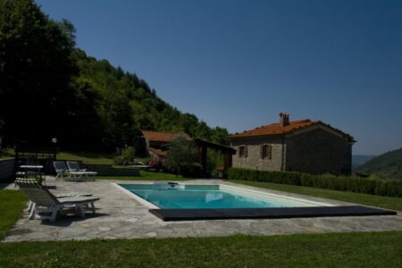 Bassenget på Tornaia Bassenget på Tornaia