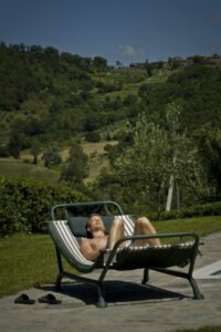 Ved bassenget Ved bassenget